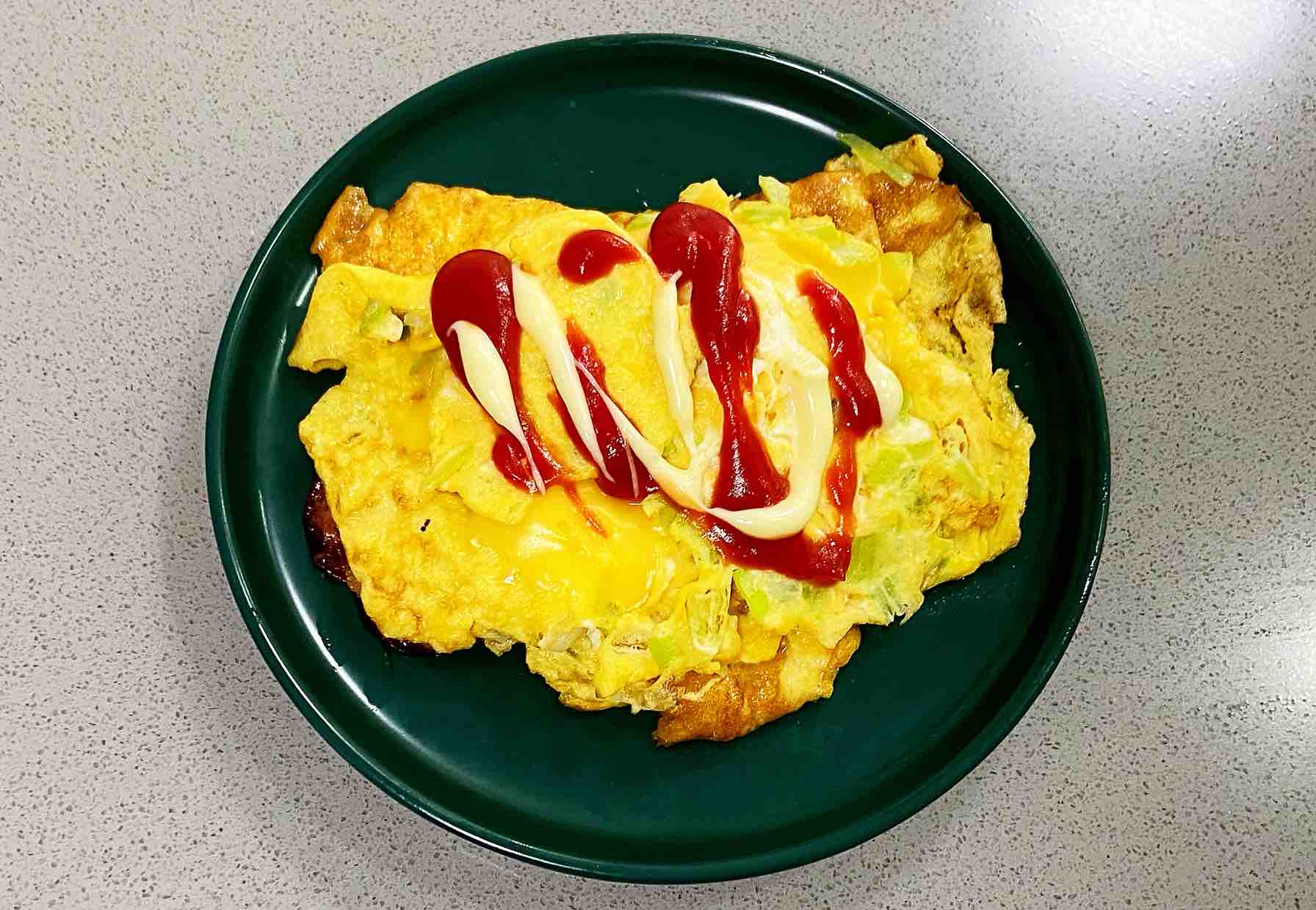 【孕婦食譜】火腿芝士蛋卷，色澤金黃，營養(yǎng)豐富～的做法-蔥香味煎菜譜