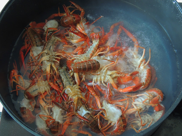 麻辣小龍蝦的做法-麻辣味燒菜譜
