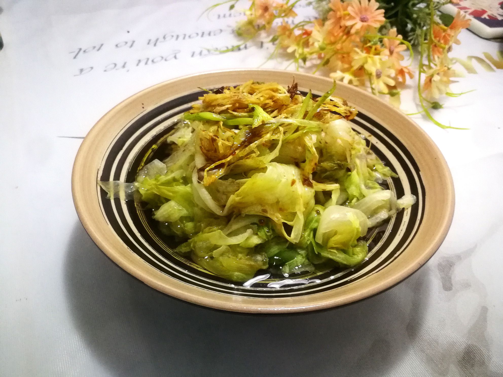 白灼生菜的做法-家常味灼菜譜-易網健康養(yǎng)生網 白灼生菜的做法-家常味灼菜譜