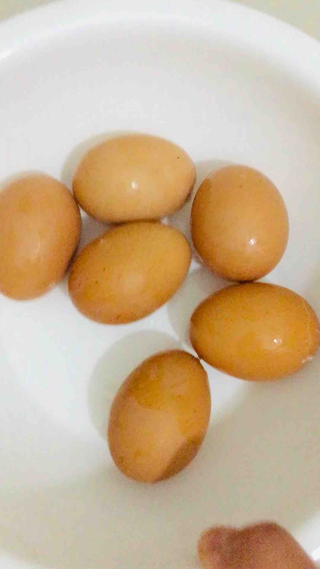 方便快捷又營(yíng)養(yǎng)美味的茶葉蛋的做法-咸鮮味煮菜譜
