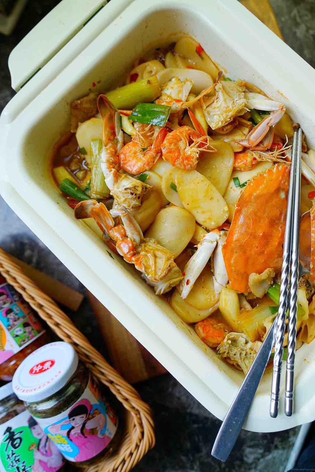 蟹蝦炒年糕的做法-咸鮮味炒菜譜-易網健康養生網 蟹蝦炒年糕的做法-咸鮮味炒菜譜