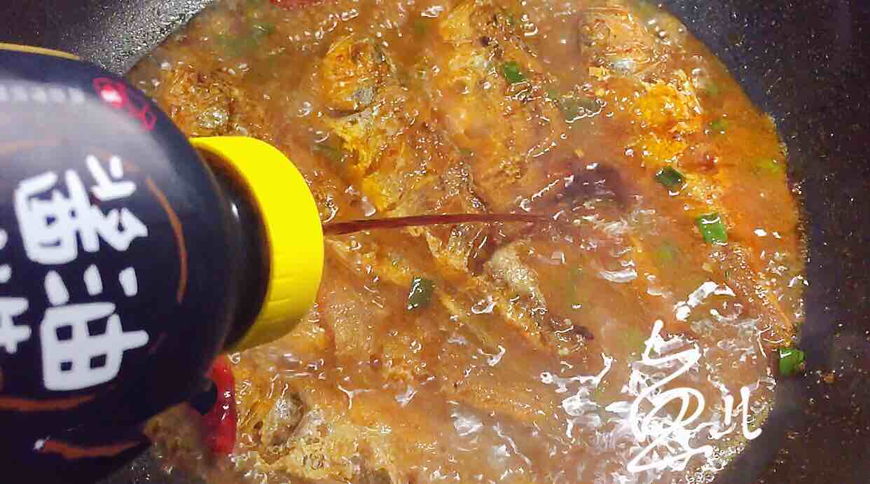 香辣小黃魚(yú)的做法-香辣味燉菜譜