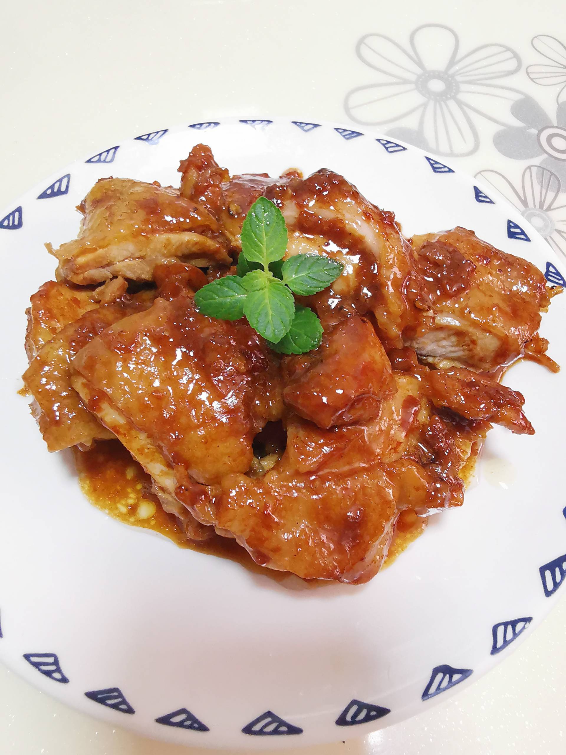 照燒雞腿扒的做法-家常味煎菜譜-易網健康養生網 照燒雞腿扒的做法-家常味煎菜譜