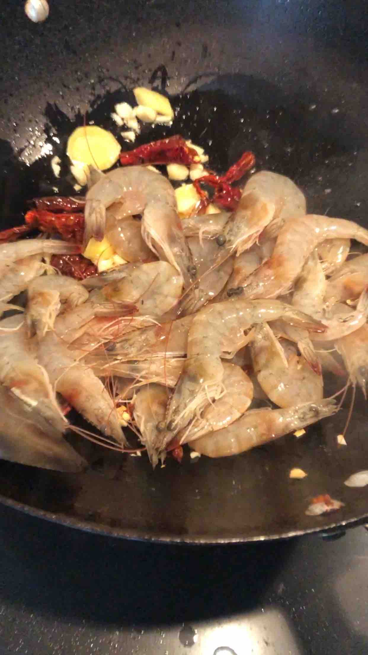 香辣海蝦的做法-咸鮮味炒菜譜