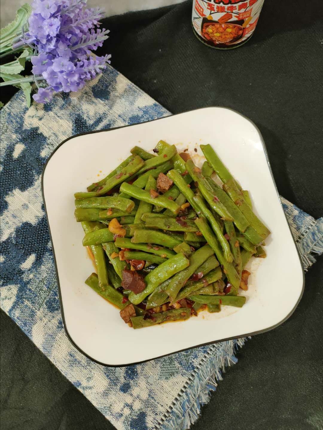 牛肉醬四季豆的做法-家常味炒菜譜-易網健康養生網 牛肉醬四季豆的做法-家常味炒菜譜