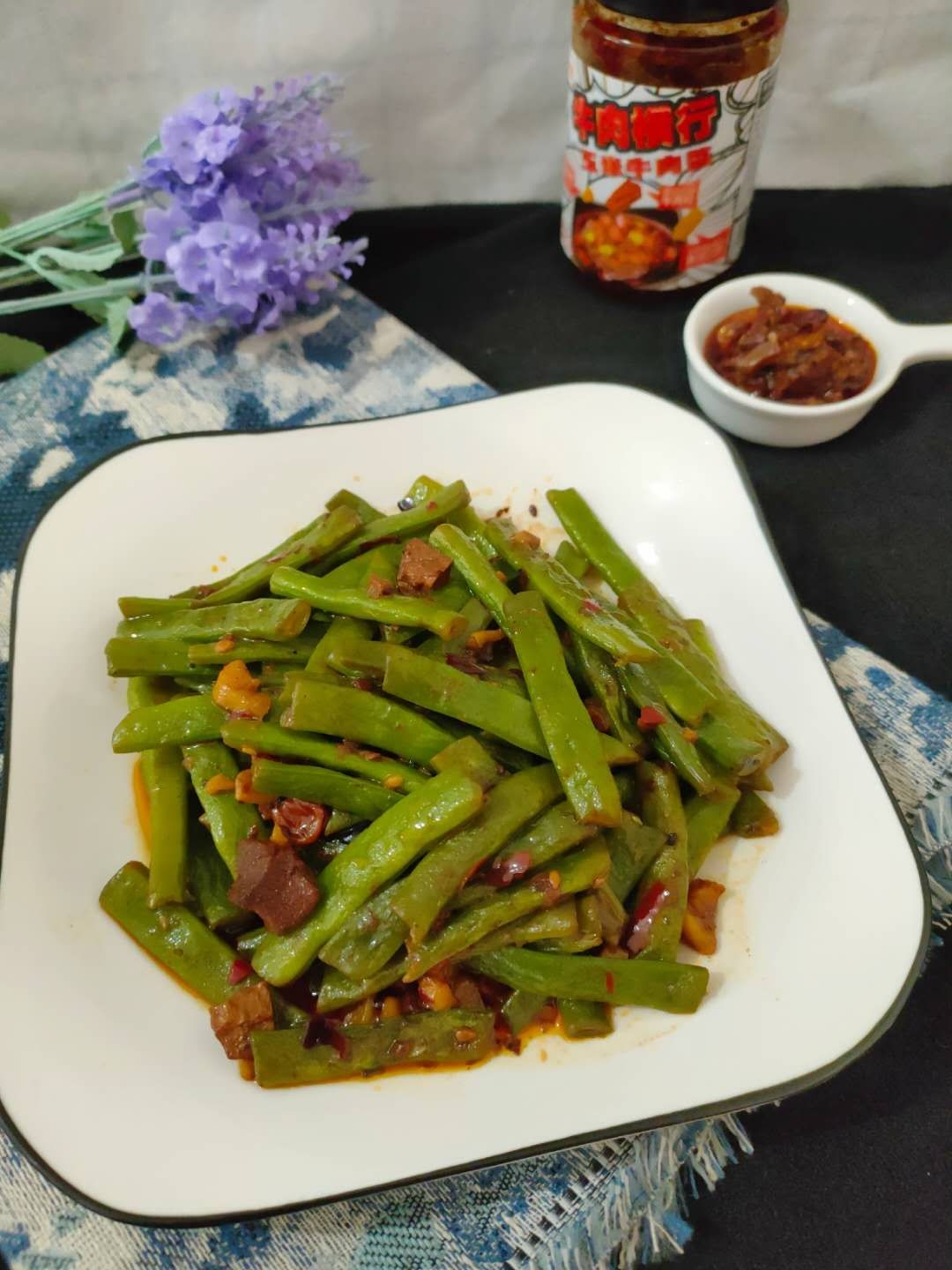 牛肉醬四季豆的做法-家常味炒菜譜-易網健康養生網 牛肉醬四季豆的做法-家常味炒菜譜
