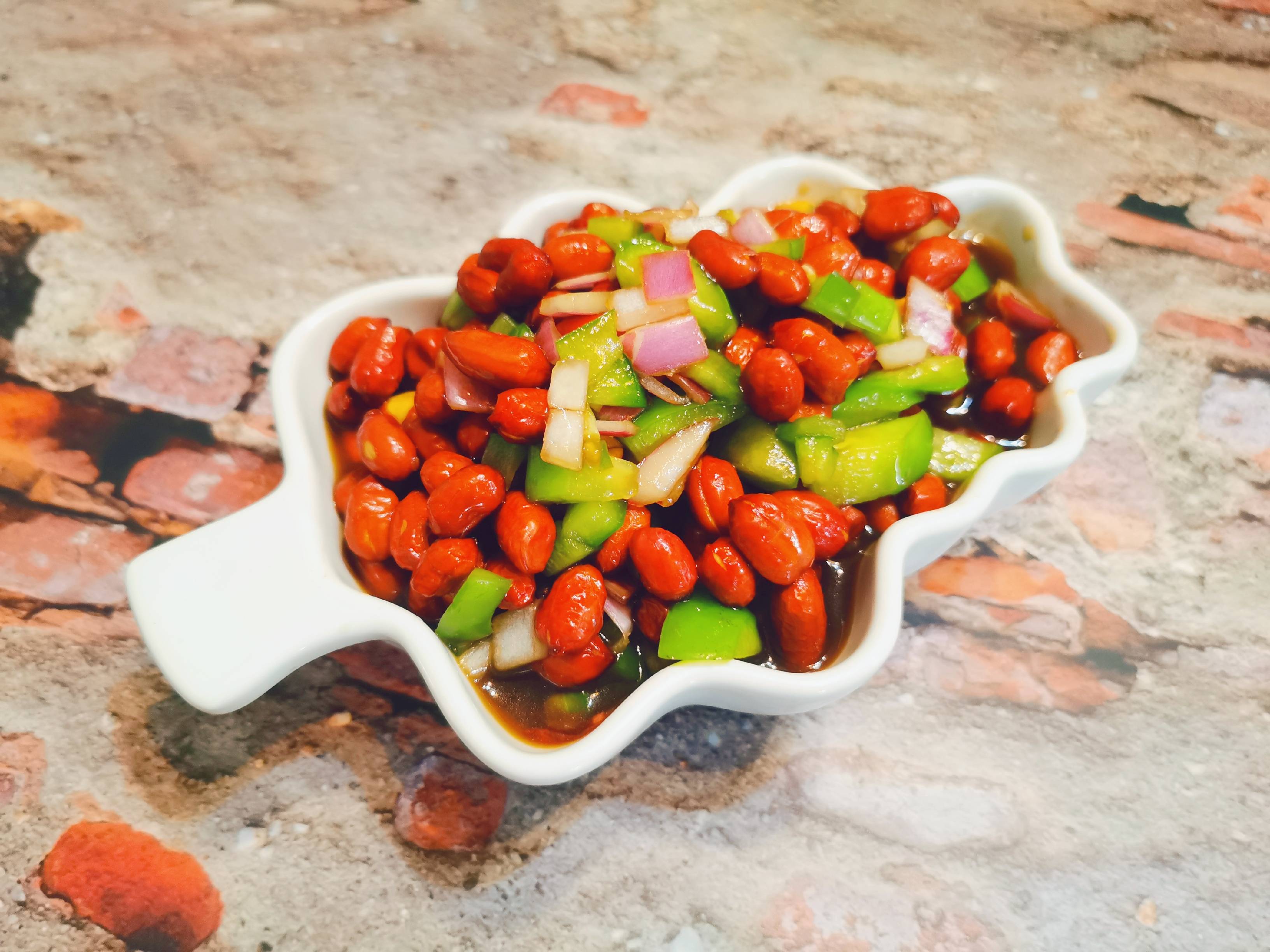 家常下酒菜，酸酸甜甜讓你停不下來(lái)的醋泡花生米的做法-酸甜味拌菜譜