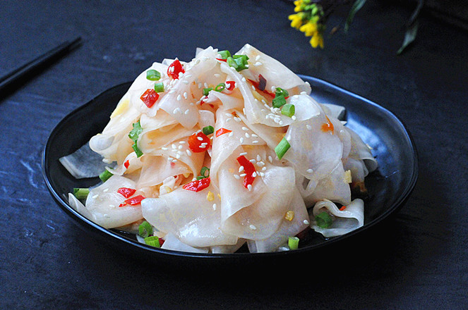 爽脆蘿卜片的做法-香辣味拌菜譜-易網健康養(yǎng)生網 爽脆蘿卜片的做法-香辣味拌菜譜