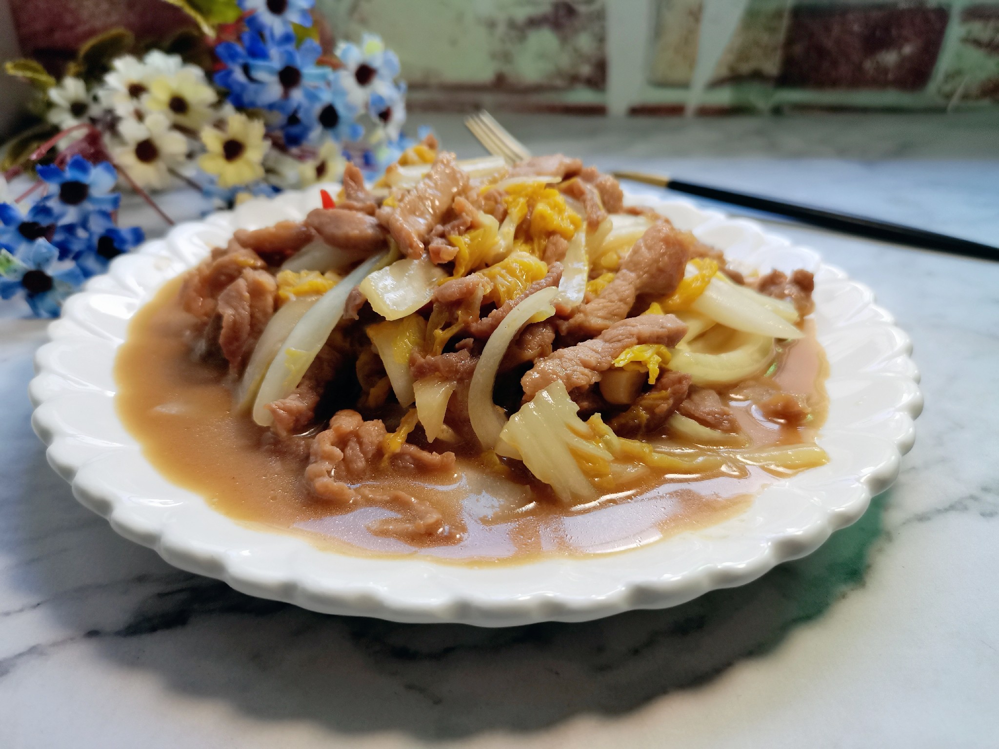 娃娃菜炒肉片的做法-家常味炒菜譜-易網健康養生網 娃娃菜炒肉片的做法-家常味炒菜譜
