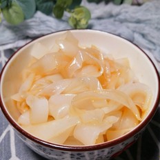 簡(jiǎn)簡(jiǎn)單單也不失美味~~簡(jiǎn)易版涼皮的做法-家常味蒸菜譜