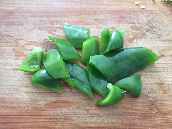 辣炒饞嘴雞的做法-麻辣味炒菜譜