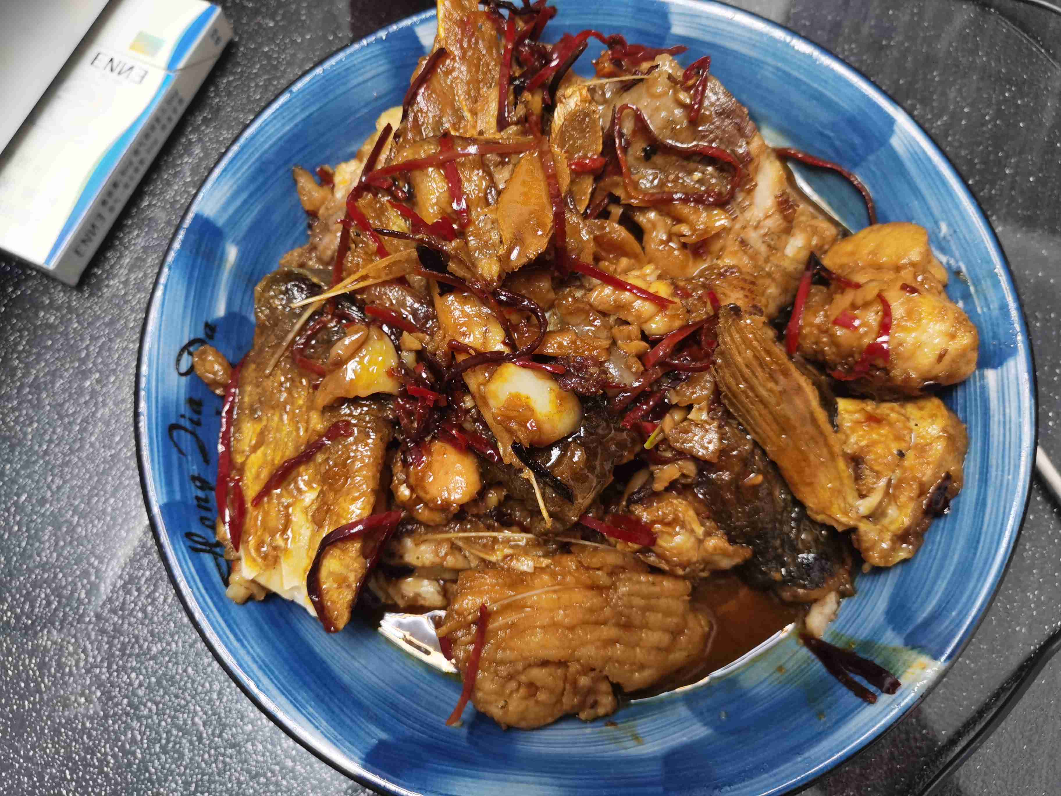 紅燒魚家常菜的做法-咸鮮味煎菜譜-易網(wǎng)健康養(yǎng)生網(wǎng) 紅燒魚家常菜的做法-咸鮮味煎菜譜