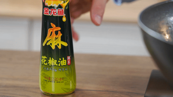 今天就做這道經典下飯菜——麻婆豆腐的做法-香辣味炒菜譜