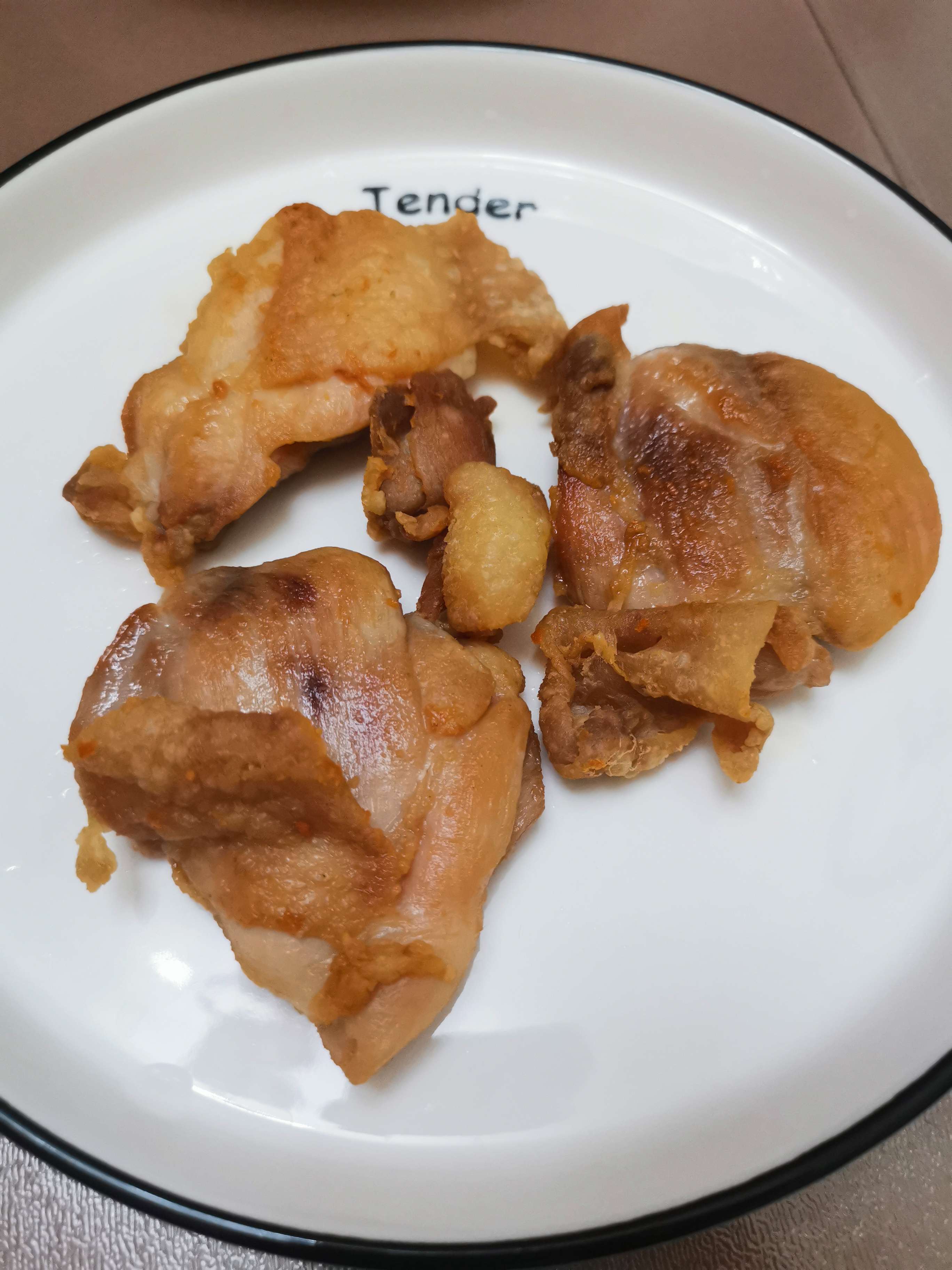 鹽煎雞扒的做法-咸鮮味煎菜譜-易網(wǎng)健康養(yǎng)生網(wǎng) 鹽煎雞扒的做法-咸鮮味煎菜譜
