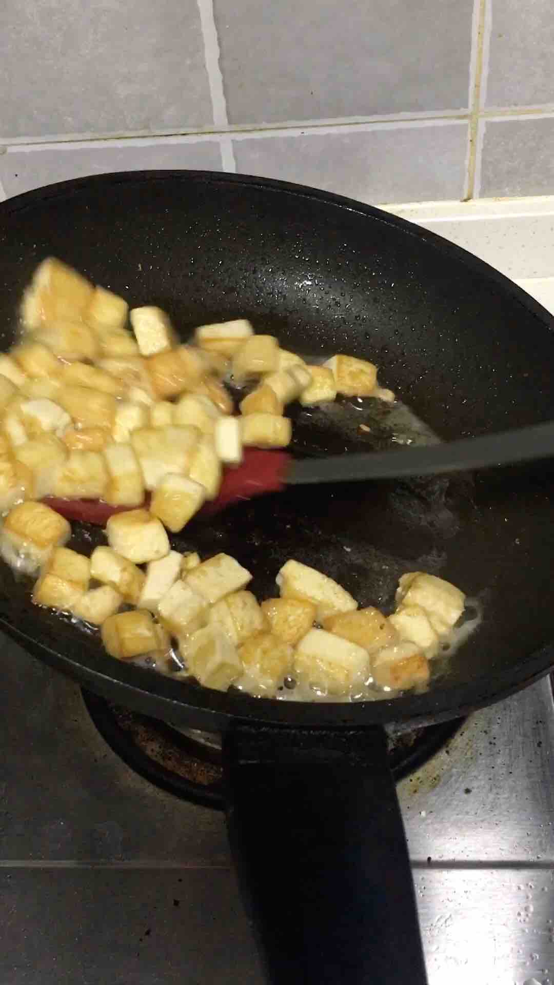 豆腐雞蛋的做法-家常味炒菜譜