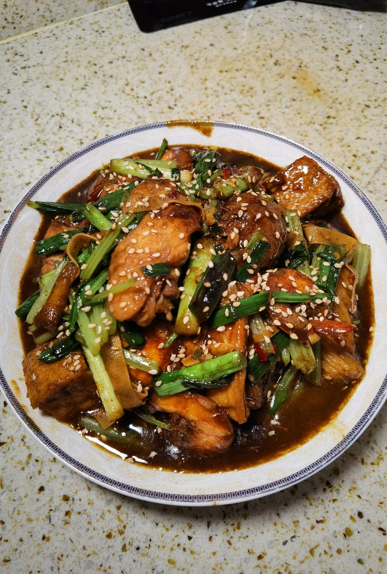 麻辣香鍋菜的做法-麻辣味炒菜譜-易網健康養生網 麻辣香鍋菜的做法-麻辣味炒菜譜