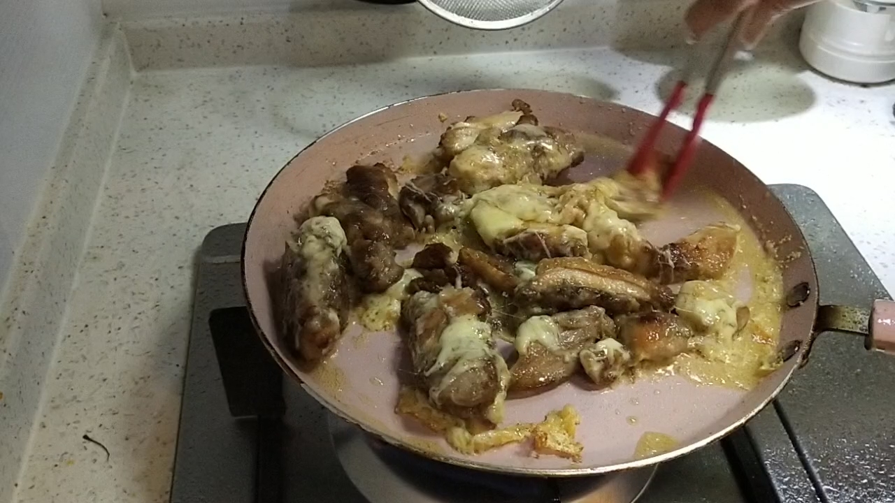 網紅芝士脆皮雞的做法-咸鮮味煎菜譜