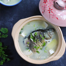 鯽魚(yú)豆腐湯的做法-家常味煮菜譜