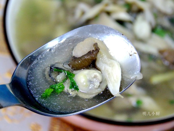 生蠔蘑菇湯的做法-家常味煮菜譜