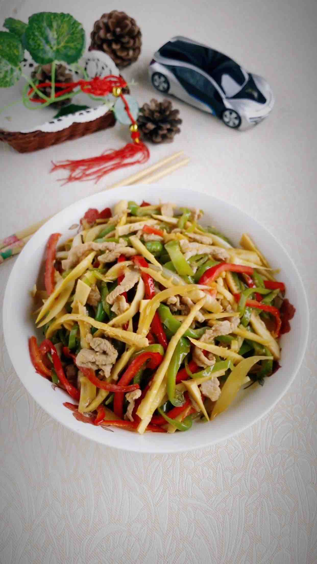 野酸筍肉絲的做法-酸辣味炒菜譜-易網健康養生網 野酸筍肉絲的做法-酸辣味炒菜譜