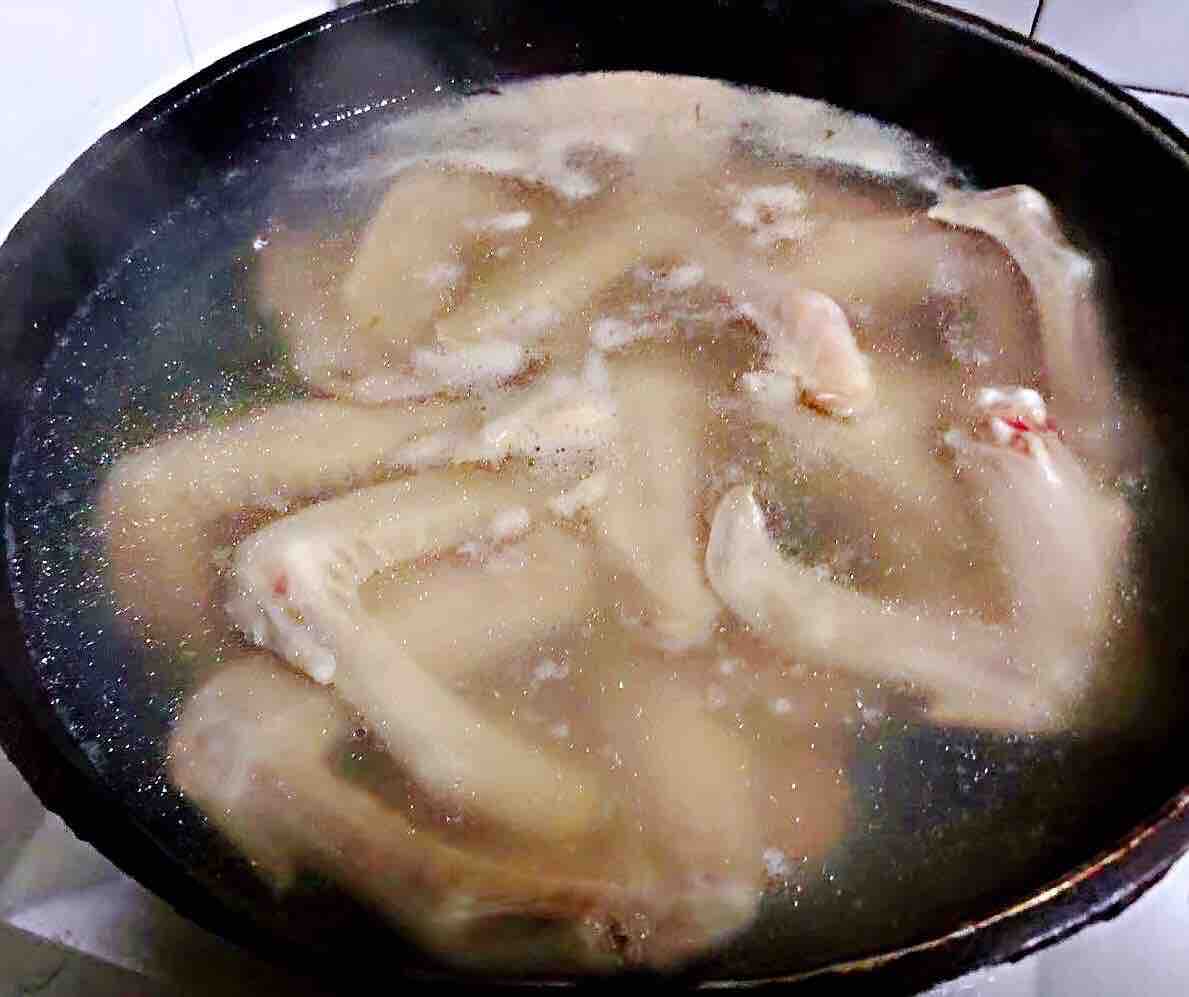 麻辣鴨翅的做法-麻辣味燉菜譜-易網(wǎng)健康養(yǎng)生網(wǎng) 麻辣鴨翅的做法-麻辣味燉菜譜