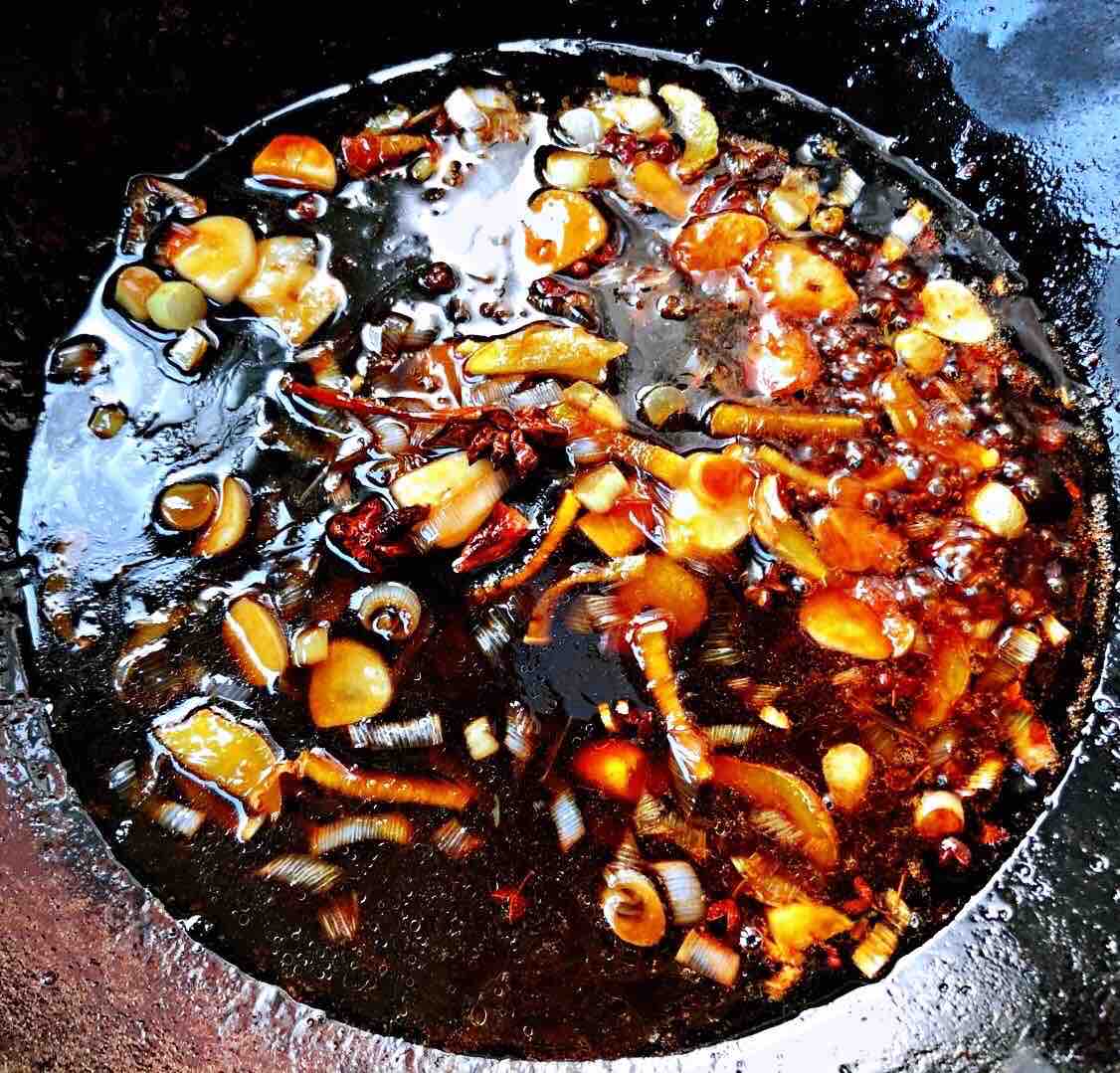 紅燒鴨翅的做法-家常味燉菜譜-易網健康養生網 紅燒鴨翅的做法-家常味燉菜譜