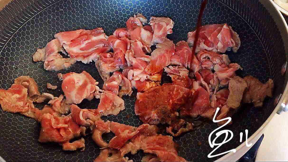 教你杏鮑菇新吃法，上桌就被搶光了！的做法-家常味炒菜譜