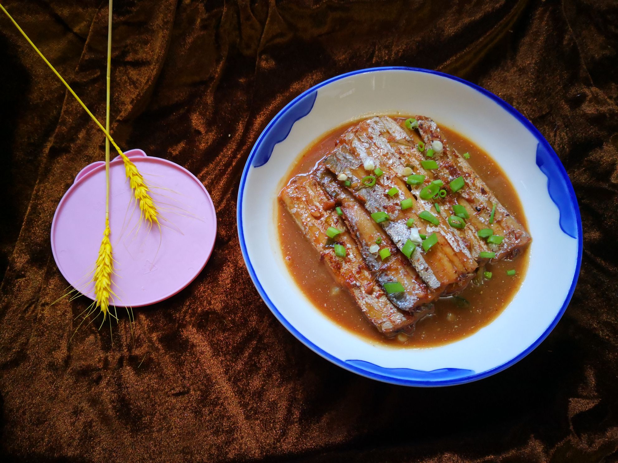 紅燒刀魚(yú)的做法-家常味燒菜譜