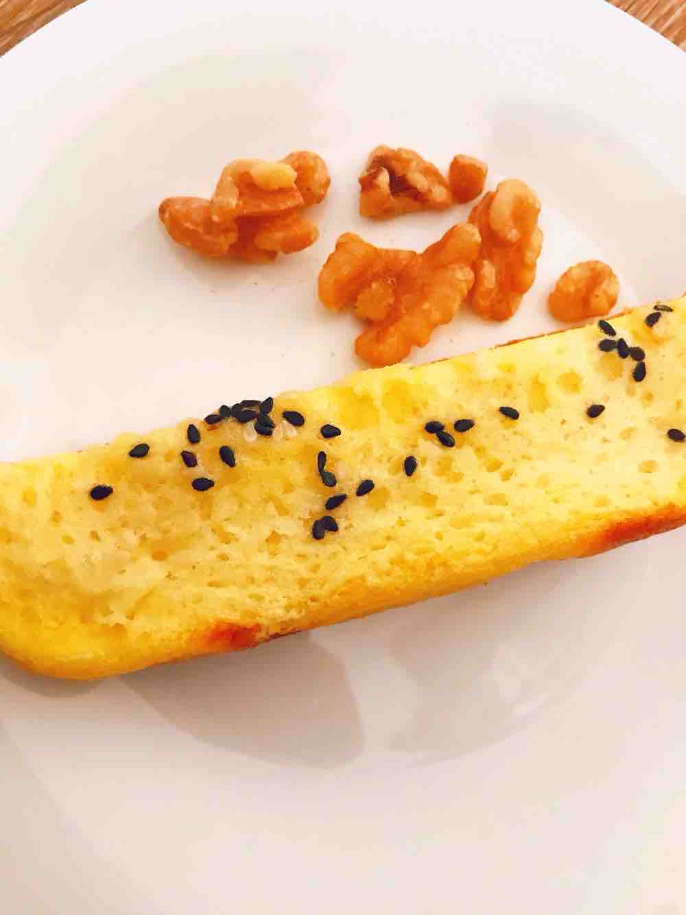 早餐雞蛋餅的做法-家常味煎菜譜-易網健康養生網 早餐雞蛋餅的做法-家常味煎菜譜