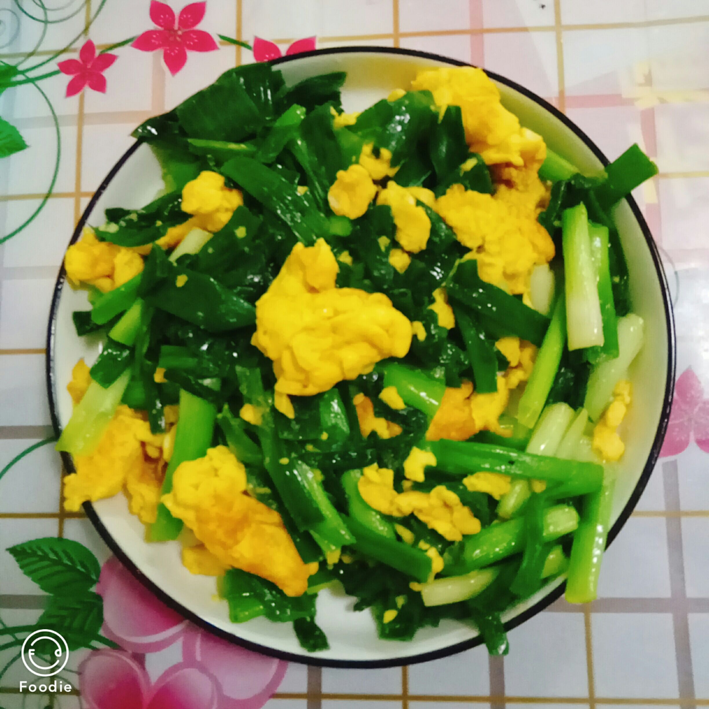 蔥炒雞蛋的做法-家常味炒菜譜