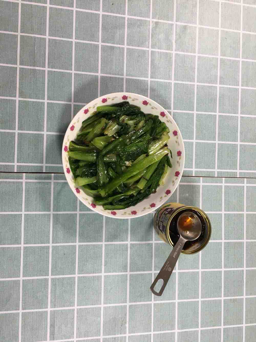 油麥菜加這種醬炒不比豆豉鯪魚油麥菜味道差的做法-其它口味炒菜譜-易網健康養生網 油麥菜加這種醬炒不比豆豉鯪魚油麥菜味道差的做法-其它口味炒菜譜