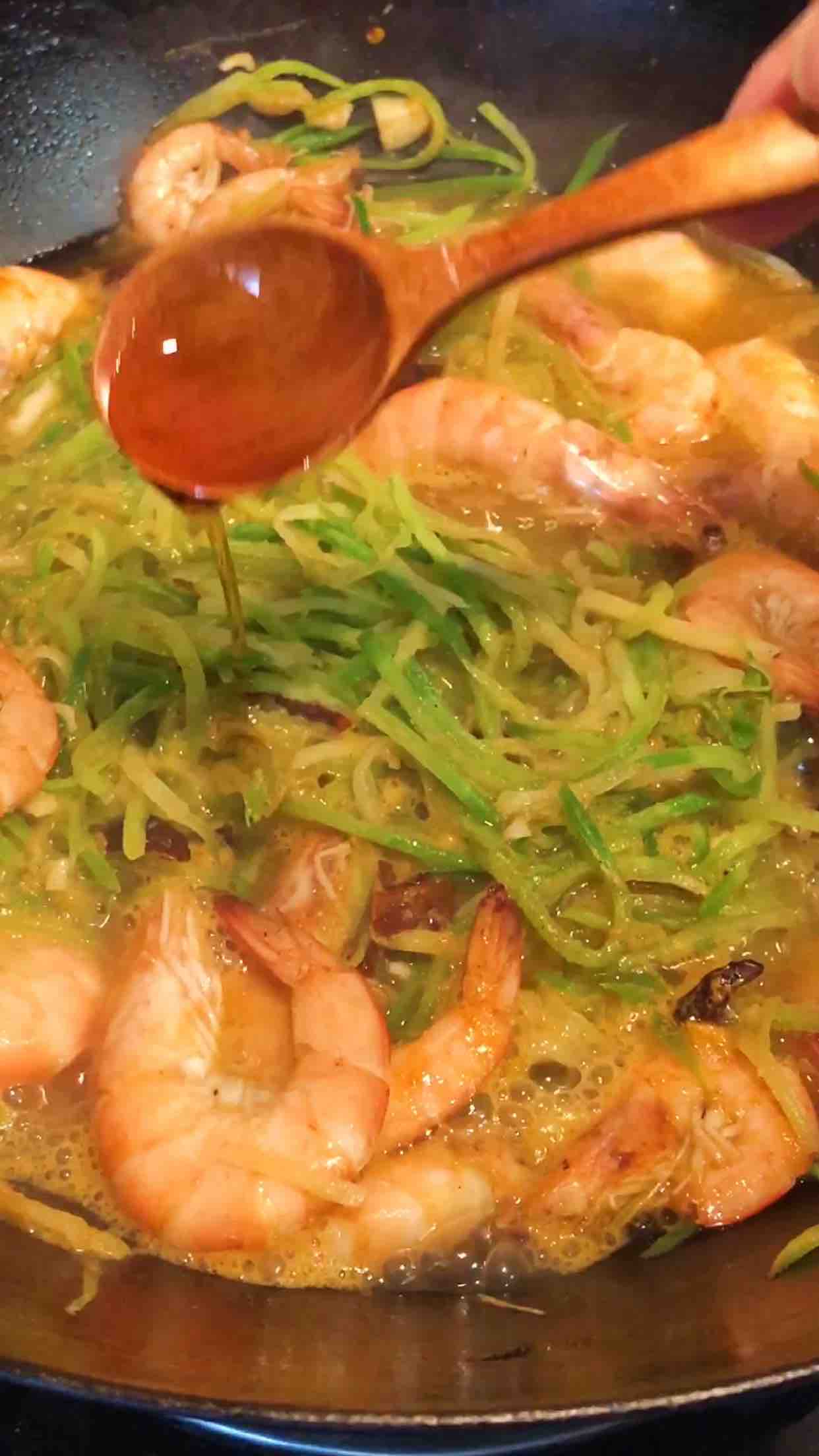 蘿卜絲蝦的做法-咸鮮味炒菜譜