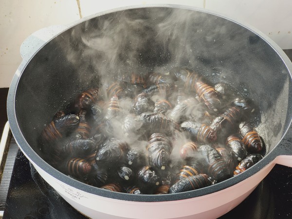營養美味的蠔油蠶蛹，好吃又好做的做法-家常味炒菜譜