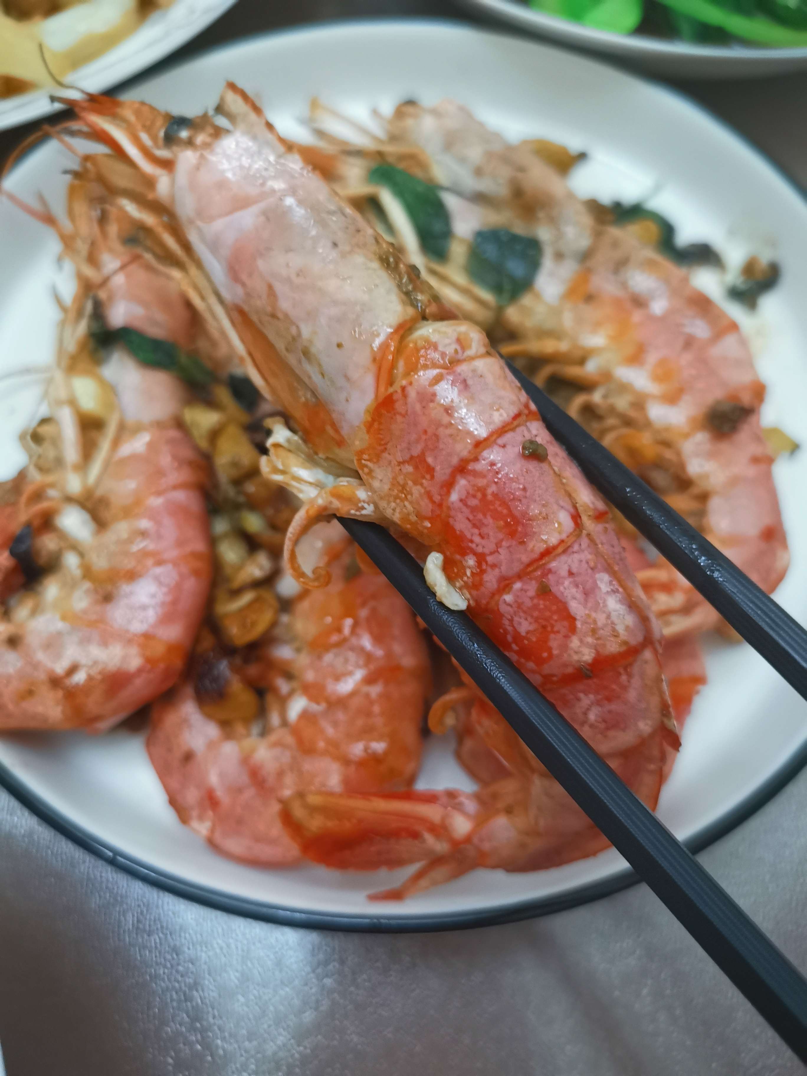 金不換煎大蝦的做法-咸鮮味煎菜譜-易網健康養生網 金不換煎大蝦的做法-咸鮮味煎菜譜