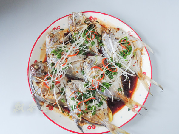 清蒸小鯧魚的做法-家常味蒸菜譜