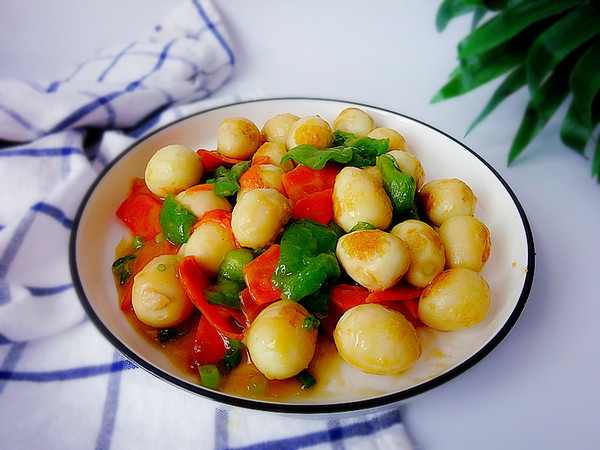 小炒鵪鶉蛋的做法-家常味炒菜譜-易網(wǎng)健康養(yǎng)生網(wǎng) 小炒鵪鶉蛋的做法-家常味炒菜譜