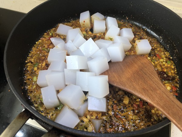 黯然銷魂炒涼粉【附豌豆涼粉制作方法】的做法-香辣味炒菜譜-易網(wǎng)健康養(yǎng)生網(wǎng) 黯然銷魂炒涼粉【附豌豆涼粉制作方法】的做法-香辣味炒菜譜