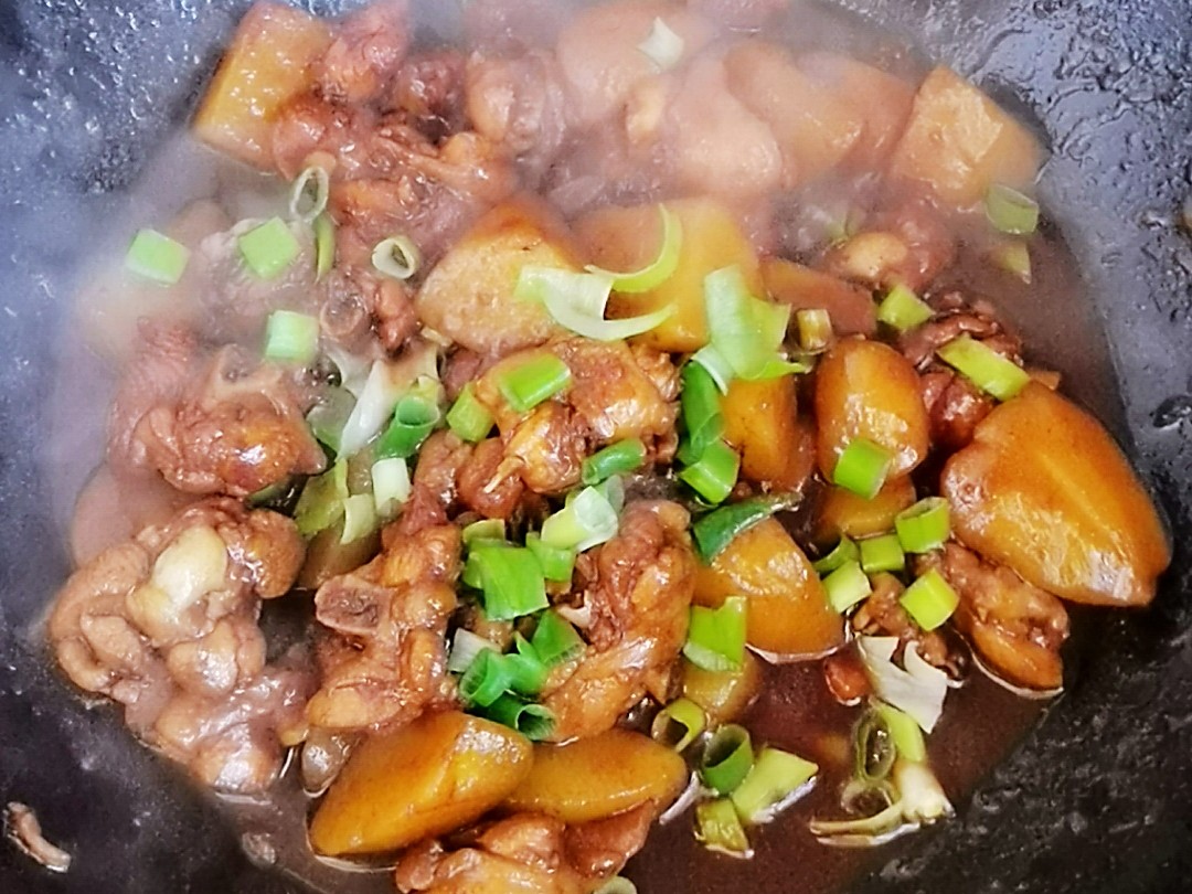 懶人版蔥油雞腿,做法簡單,鮮嫩多汁超下飯的做法-咸鮮味燉菜譜-易網健康養生網 懶人版蔥油雞腿,做法簡單,鮮嫩多汁超下飯的做法-咸鮮味燉菜譜