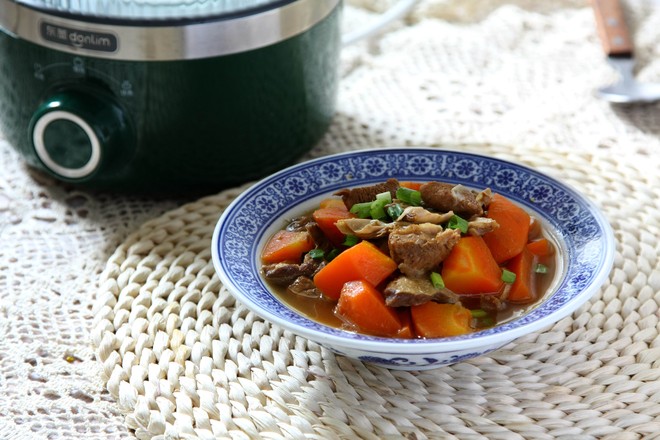 #冬至大如年#胡蘿卜燜羊肉的做法-咸鮮味煮菜譜-易網(wǎng)健康養(yǎng)生網(wǎng) #冬至大如年#胡蘿卜燜羊肉的做法-咸鮮味煮菜譜