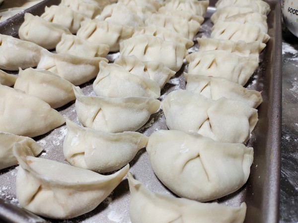 蝦仁玉米豬肉蒸餃的做法-咸鮮味蒸菜譜-易網(wǎng)健康養(yǎng)生網(wǎng) 蝦仁玉米豬肉蒸餃的做法-咸鮮味蒸菜譜