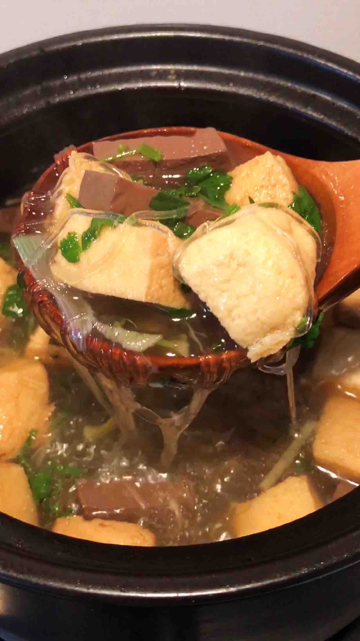 鴨血粉絲湯的做法-酸辣味煮菜譜-易網健康養生網 鴨血粉絲湯的做法-酸辣味煮菜譜