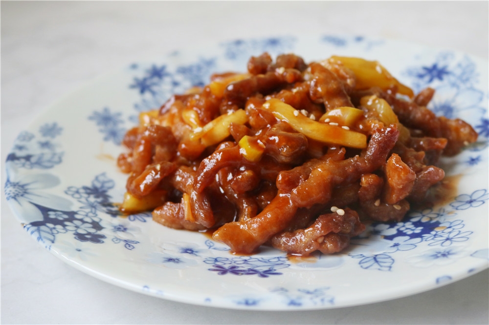 不一樣的糖醋里脊，太好吃了的做法-酸甜味炸菜譜