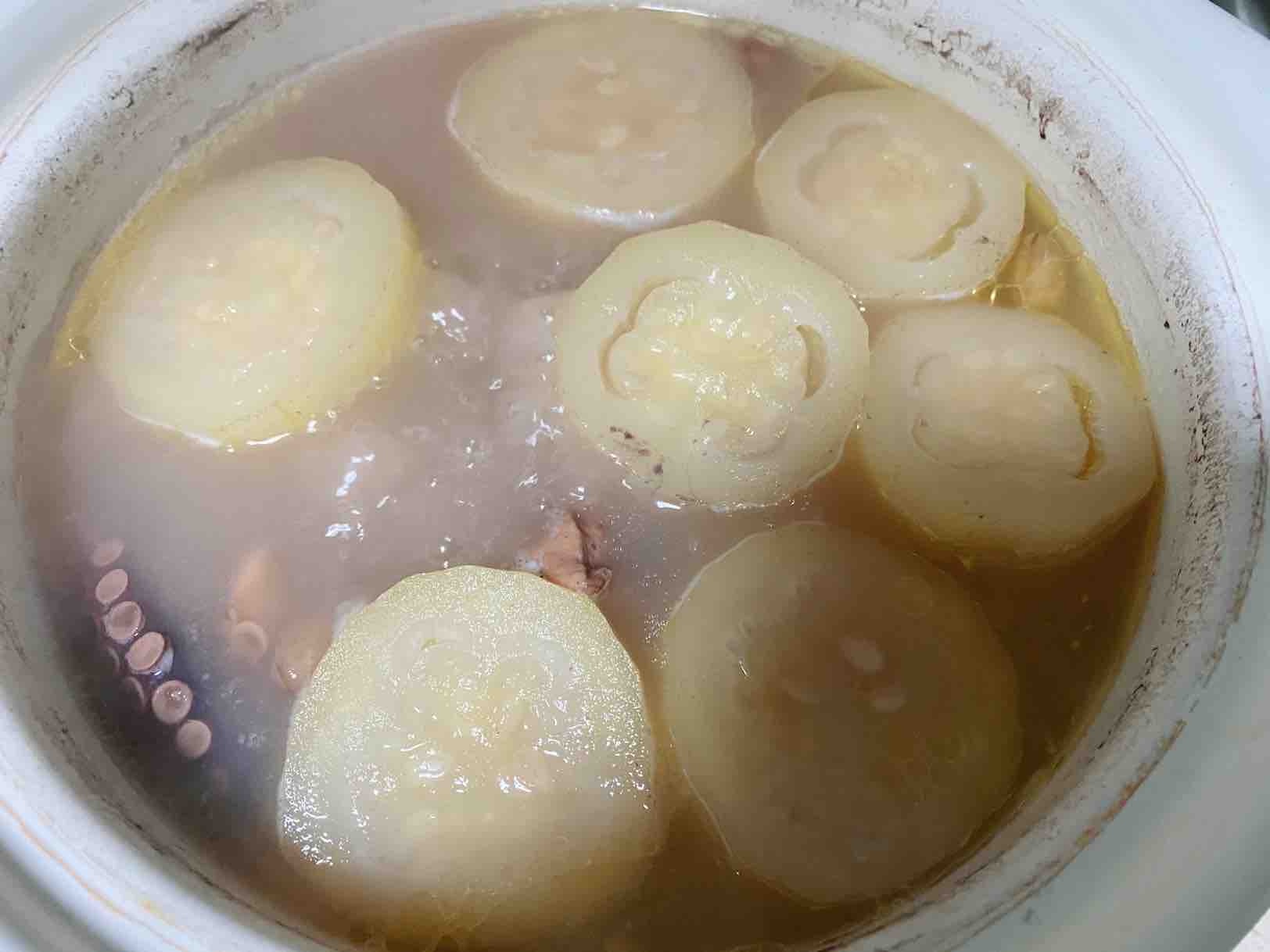 章魚龍骨煲節(jié)瓜的做法-咸鮮味煲菜譜-易網(wǎng)健康養(yǎng)生網(wǎng) 章魚龍骨煲節(jié)瓜的做法-咸鮮味煲菜譜