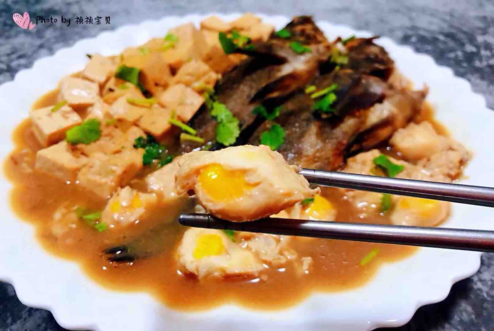 鵪鶉蛋豆腐燉黑魚的做法-咸鮮味燉菜譜-易網健康養生網 鵪鶉蛋豆腐燉黑魚的做法-咸鮮味燉菜譜