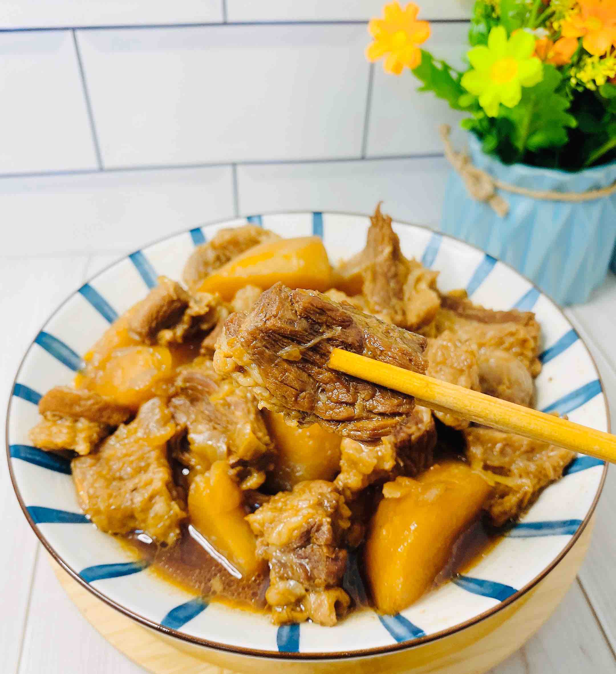 搞點宵夜778，老廣最愛的蘿卜燉牛腩，真香??的做法-家常味燉菜譜