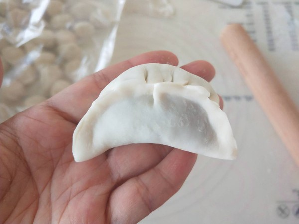 木耳雞肉蒸餃的做法-家常味蒸菜譜-易網健康養生網 木耳雞肉蒸餃的做法-家常味蒸菜譜