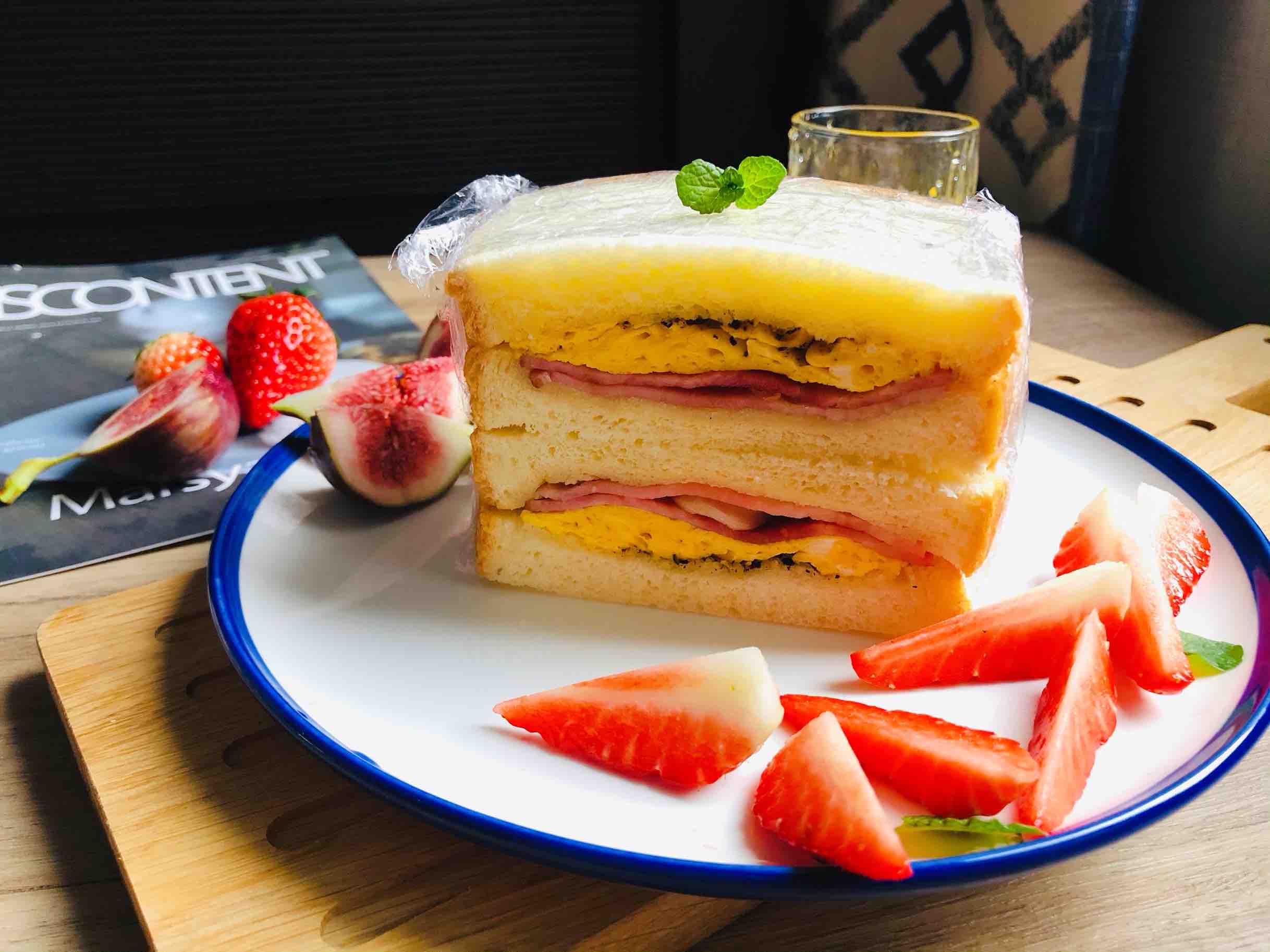 五分鐘早餐，培根煎蛋三明治的做法-咸鮮味其它工藝菜譜