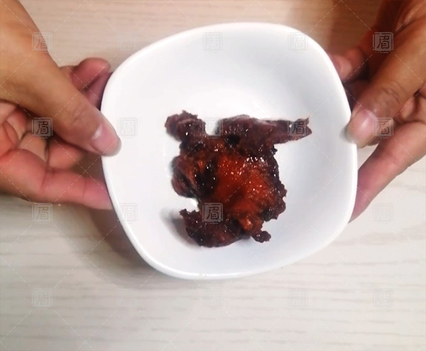 呷哺呷哺版干鍋麻辣藕片的做法-麻辣味干鍋菜譜-易網<a href=http://m.aoa7937.com/ target=_blank class=infotextkey>健康養生</a>網 呷哺呷哺版干鍋麻辣藕片的做法-麻辣味干鍋菜譜