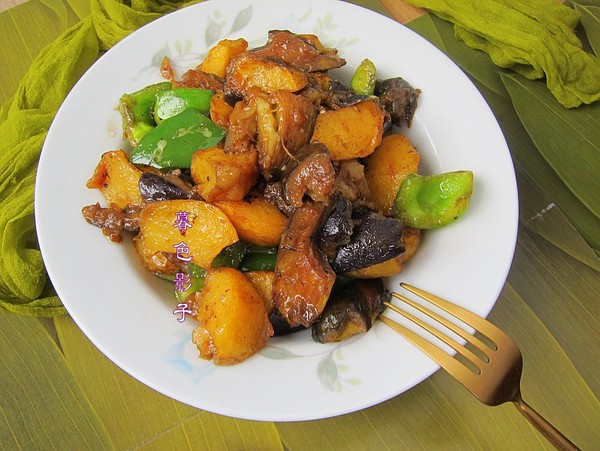 這菜,低脂低糖,好營養(yǎng),比肉都香,隔三差五吃一次的做法-家常味炒菜譜-易網(wǎng)健康養(yǎng)生網(wǎng) 這菜,低脂低糖,好營養(yǎng),比肉都香,隔三差五吃一次的做法-家常味炒菜譜