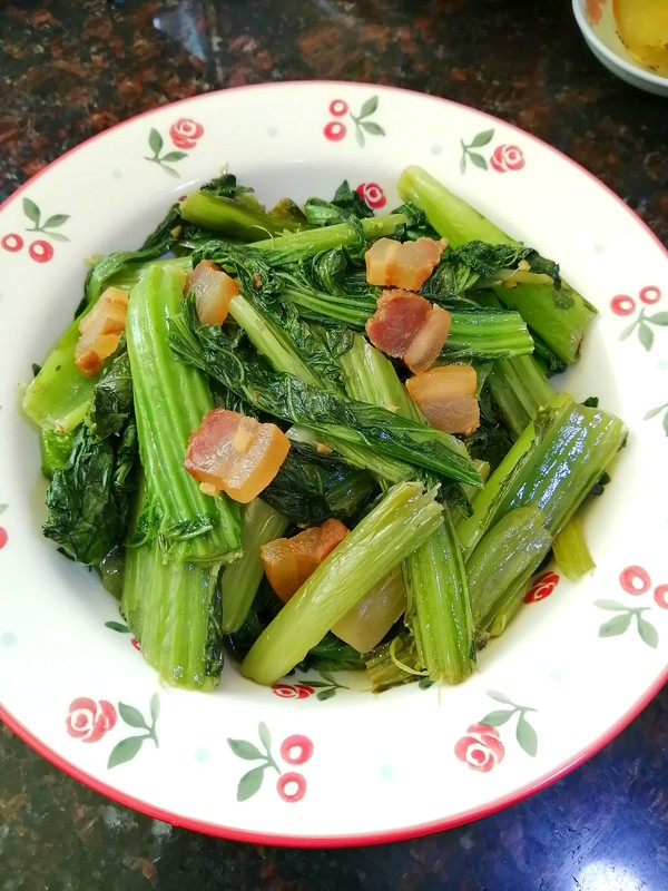 簡簡單單也不失美味~~臘肉炒芥菜的做法-家常味炒菜譜-易網健康養生網 簡簡單單也不失美味~~臘肉炒芥菜的做法-家常味炒菜譜